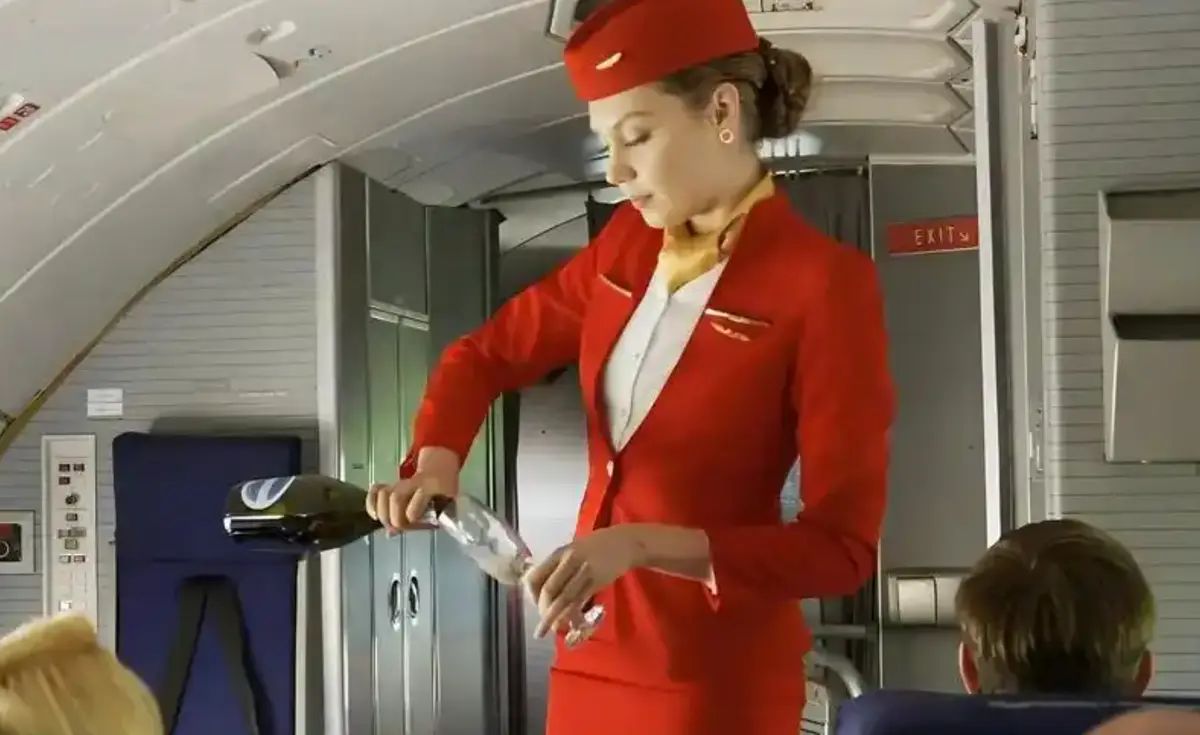 《法国空乘4》1080P高清未删减版在线观看-法国空乘4全集免费播放完整版-蓝光画质中文字幕无广告