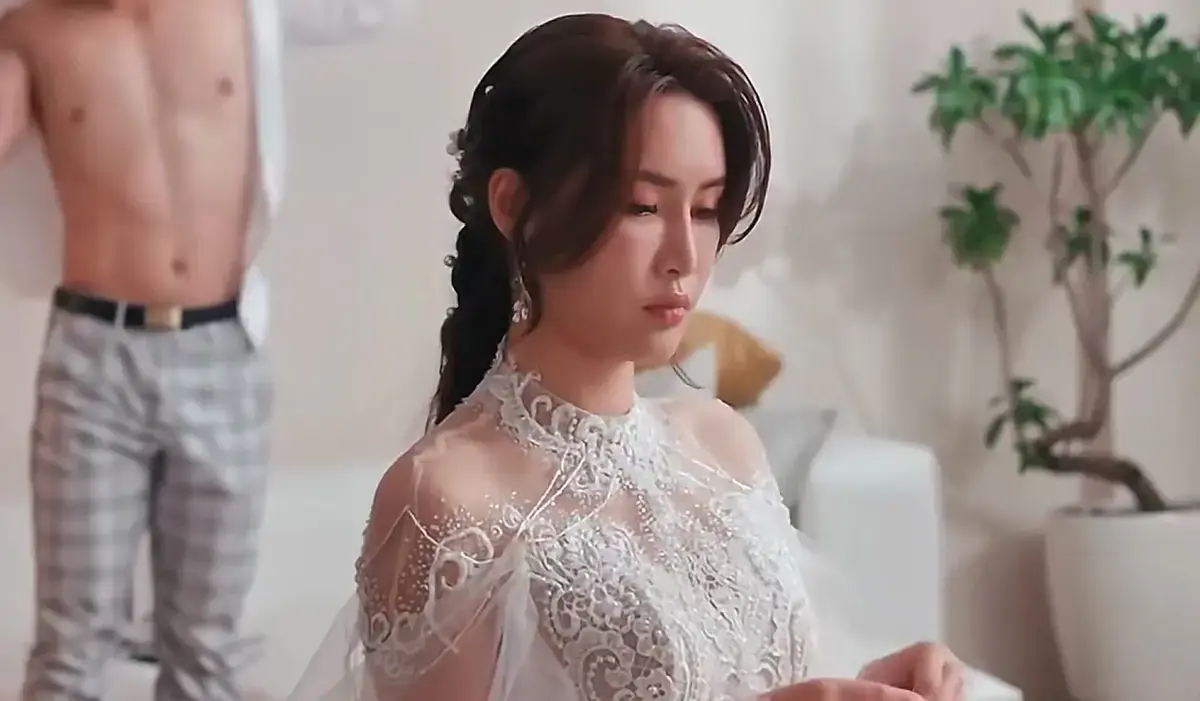 《小凤新婚》完整版上线-苏畅与艾熙主演全程无删减-高清画质免费放送全集无广告-小凤新婚云端秒存即看无需会员