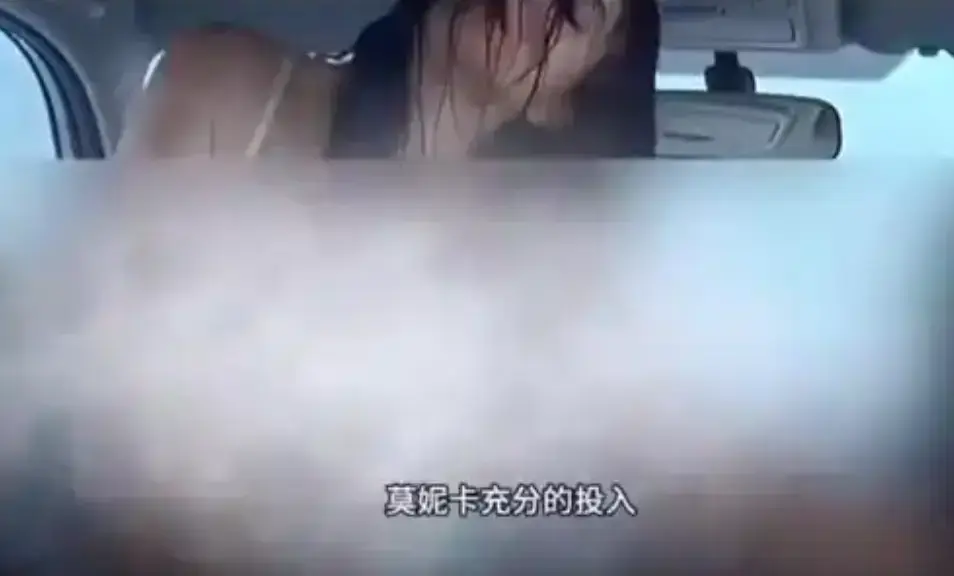 法国电影《爱我几何》未删减版在线播放-《爱我几何》高清完整版1080P中字-免费观看无广告资源下载
