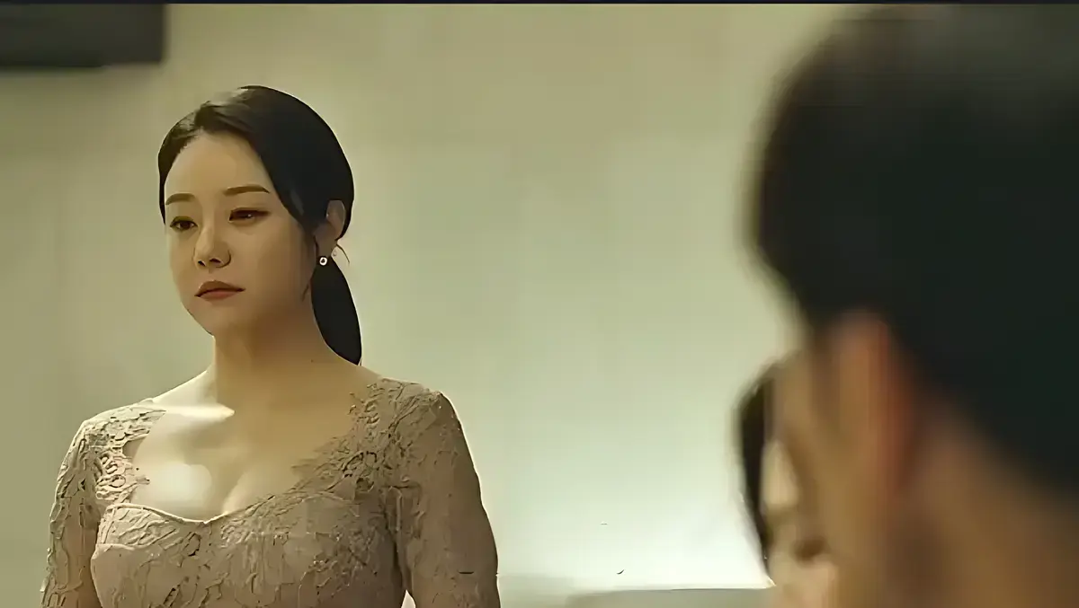 伦理电影《漂亮的保姆》未删减版全集免费在线观看-1080P高清中文字幕118分钟-漂亮的保姆韩国伦理剧完整版资源下载
